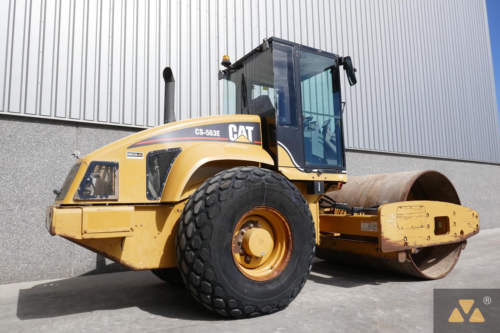 Delta Machinery Caterpillar CS563E 11 450 Kg Operating Weight 