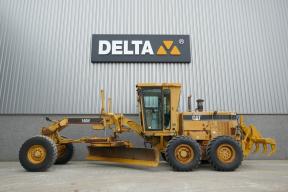 Delta Machinery | Komatsu GD555-5 Ex-army - Ripper - Made in Japan