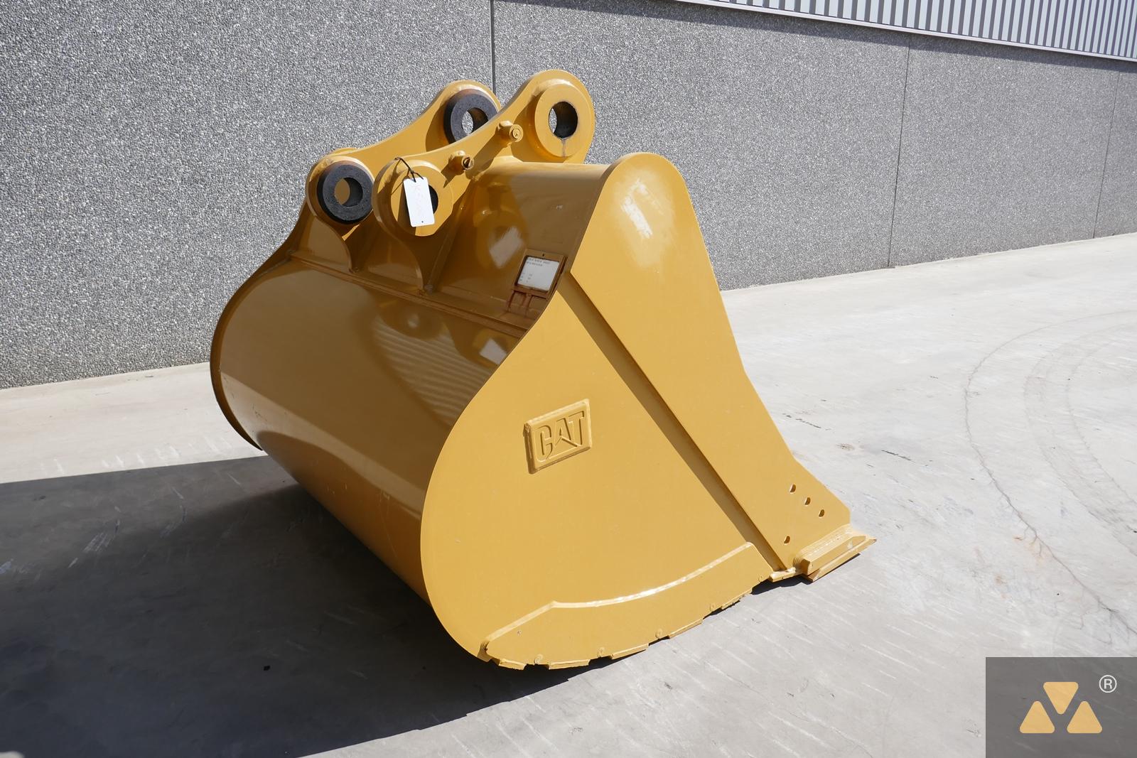 delta-machinery-caterpillar-bucket-336-unused-genuine-cat